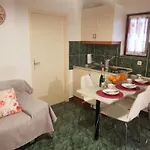 Apartamento Diana Lovetovo