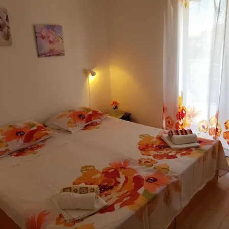 Diana Lovetovo Apartamento