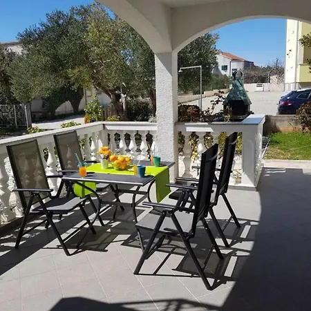 Diana Lovetovo * Vodice