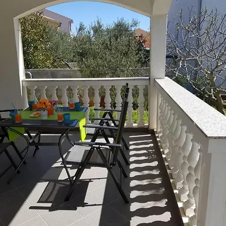 Apartment Diana Lovetovo Vodice