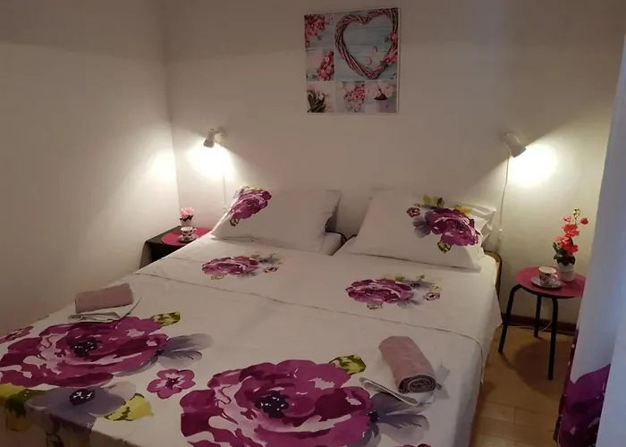 Appartement Diana Lovetovo *