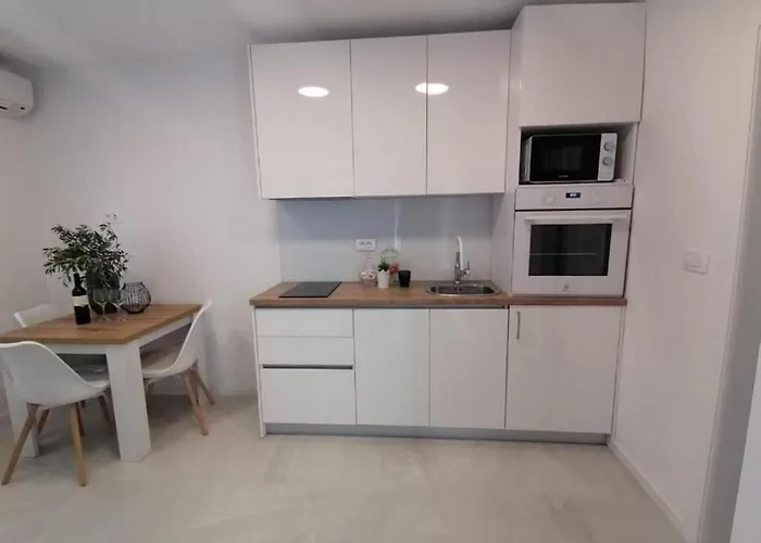 Diana Lovetovo * Vodice