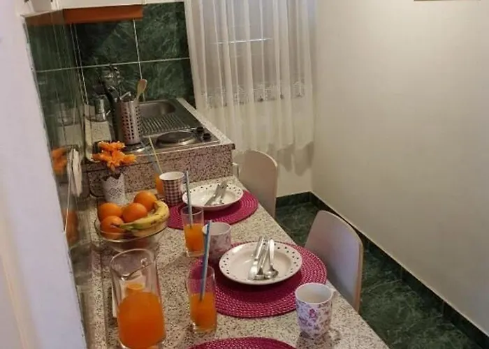 Diana Lovetovo Appartement