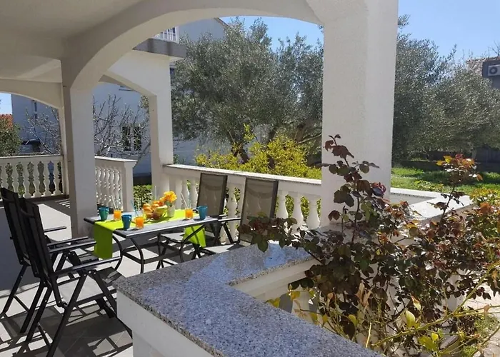 Diana Lovetovo Appartement *